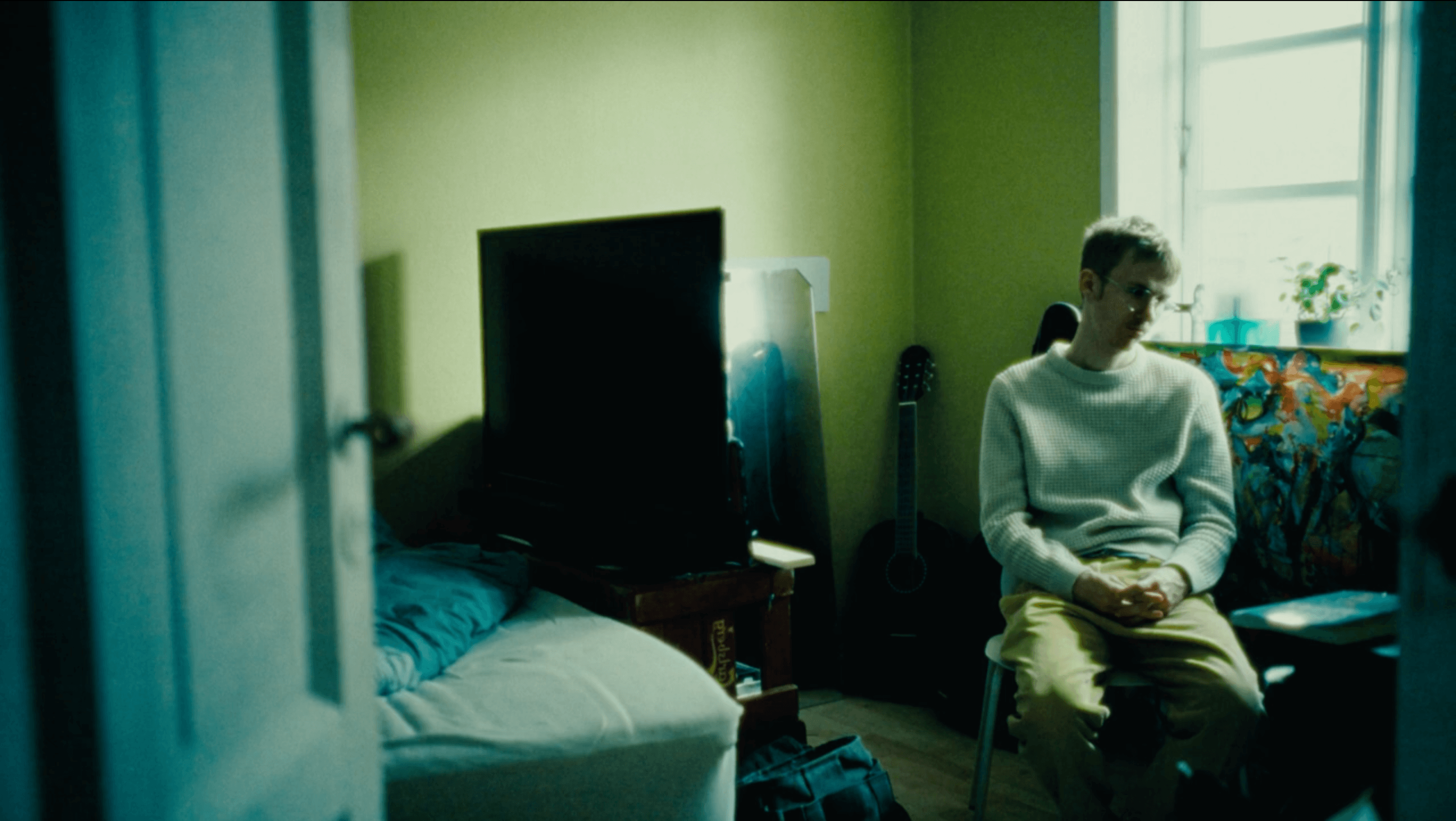 Elliott Kent still 3