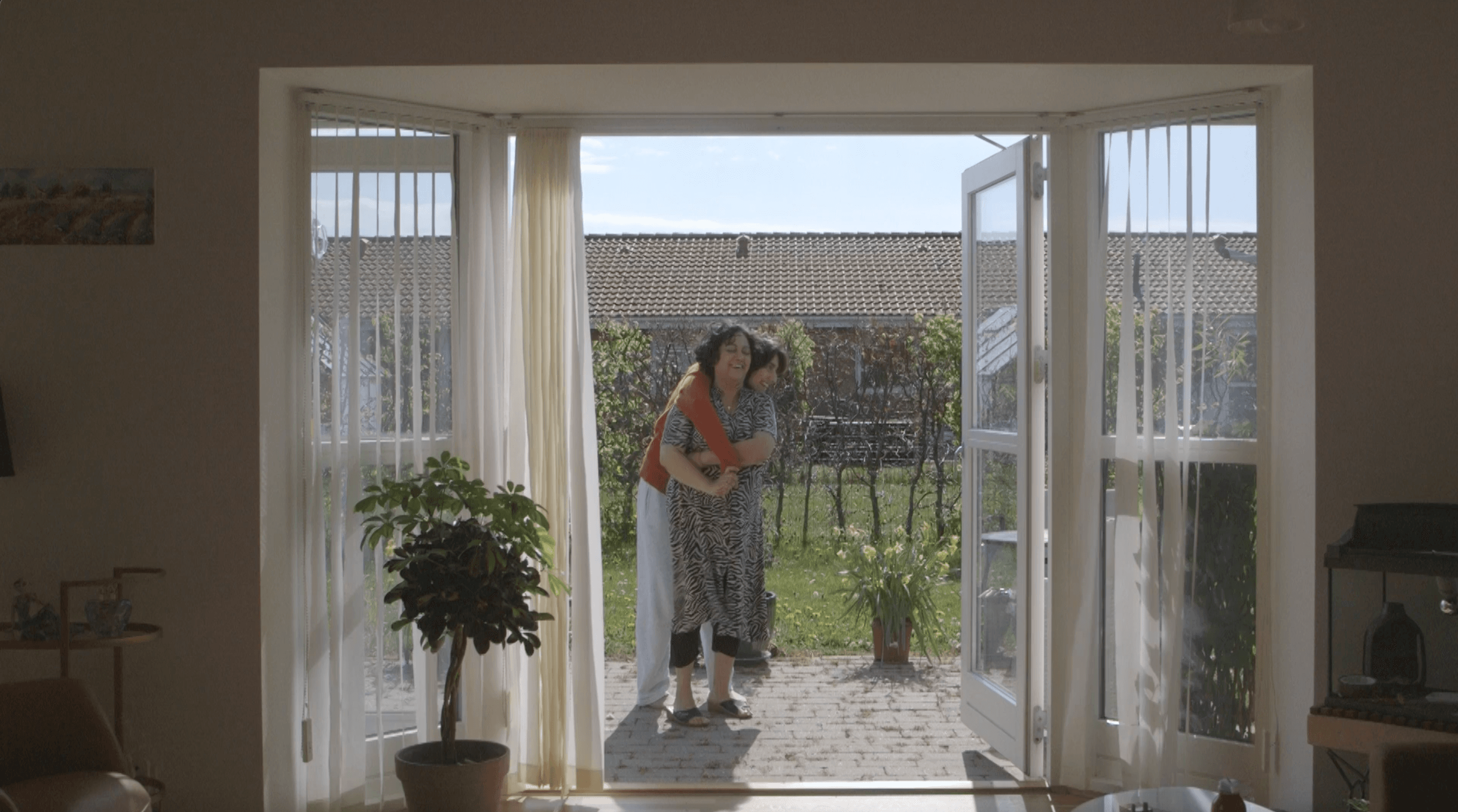 Luka Lipnicki still 1